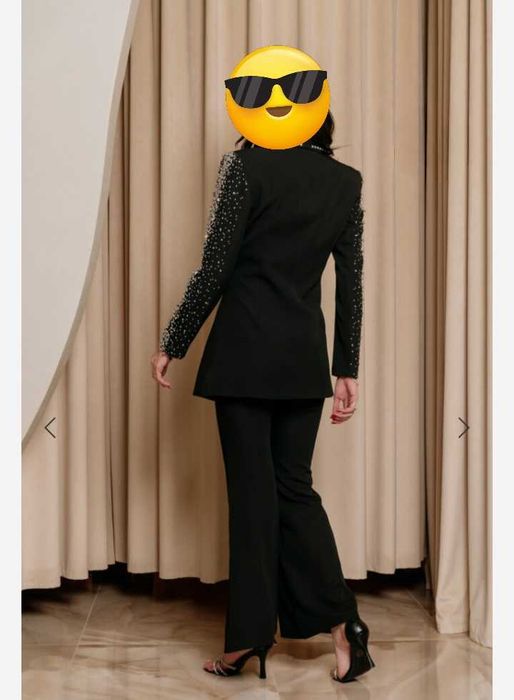 Costum elegant din 2 piese nou nout fara eticheta cu pietre