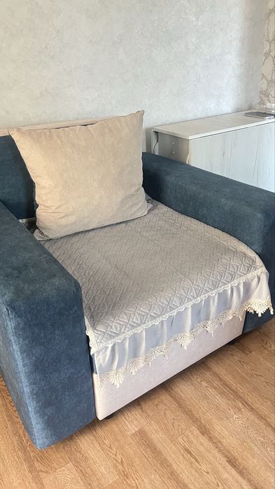 Диван угловой с креслом