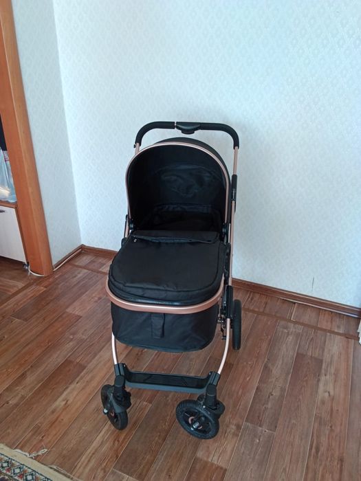 Коляска люлька-прогулочная