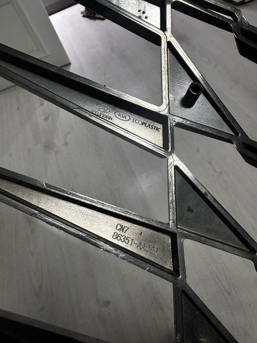 Решетка на элантру cn7