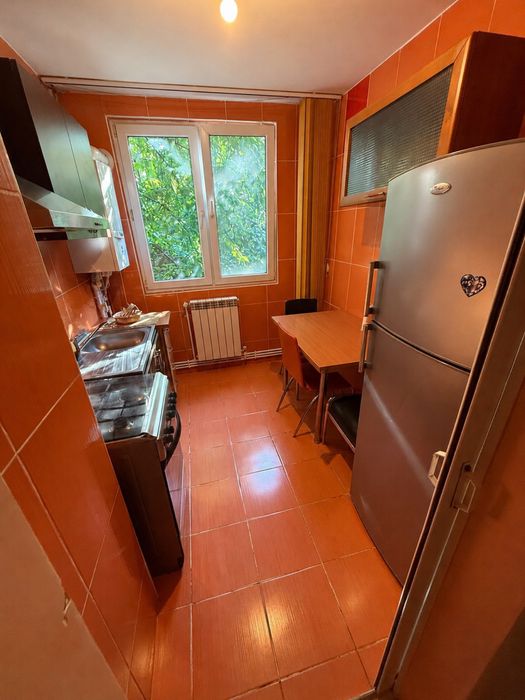 Apartament 3 camere de închiriat - Tiglina I - | 60 mp | Etaj 3 | Centrală proprie