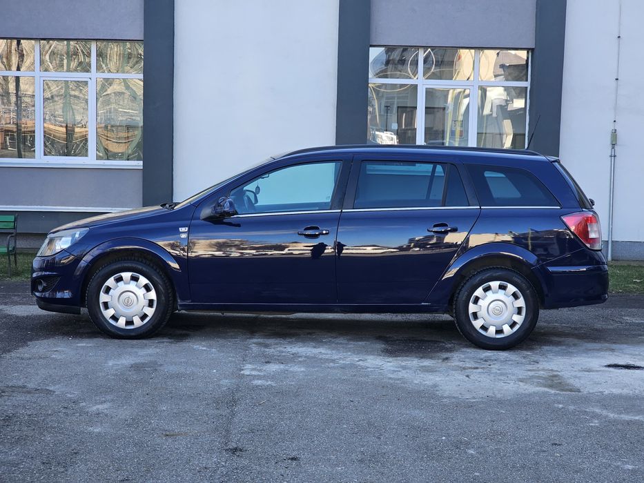 OPEL Astra 2010 — imagine 2