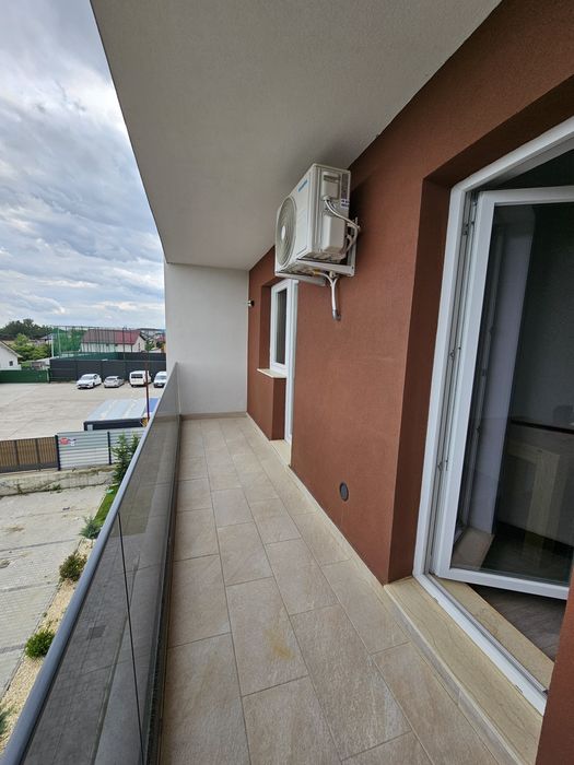 Inchiriez apartament 2 camere etaj 2, lift, Focsani zona Garii regim hotelier 300