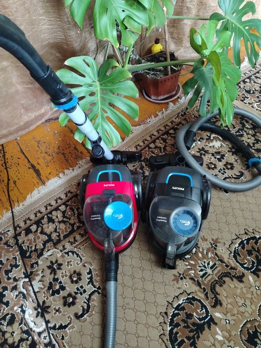 Пылесос ФИЛИПС кантейнер