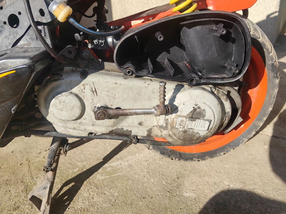 На ЧАСТИ Aprilia SR50