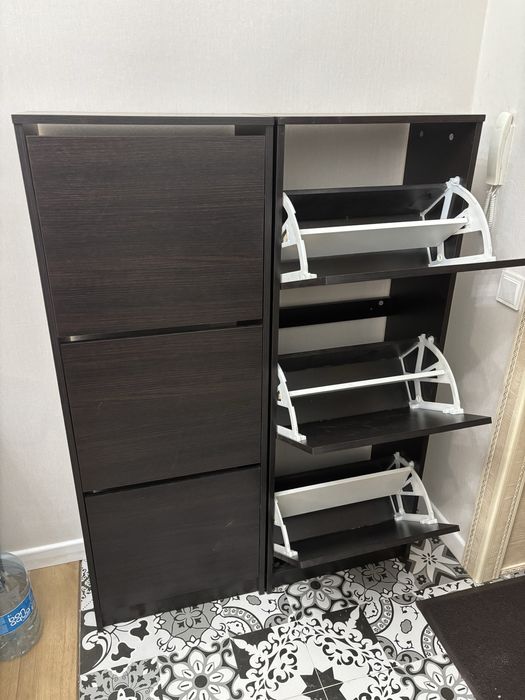 Продам  обувницу от Икеа.