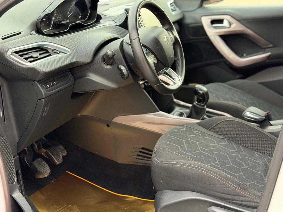 Peugeot 2008 1.2 THP  Puretech 110CP