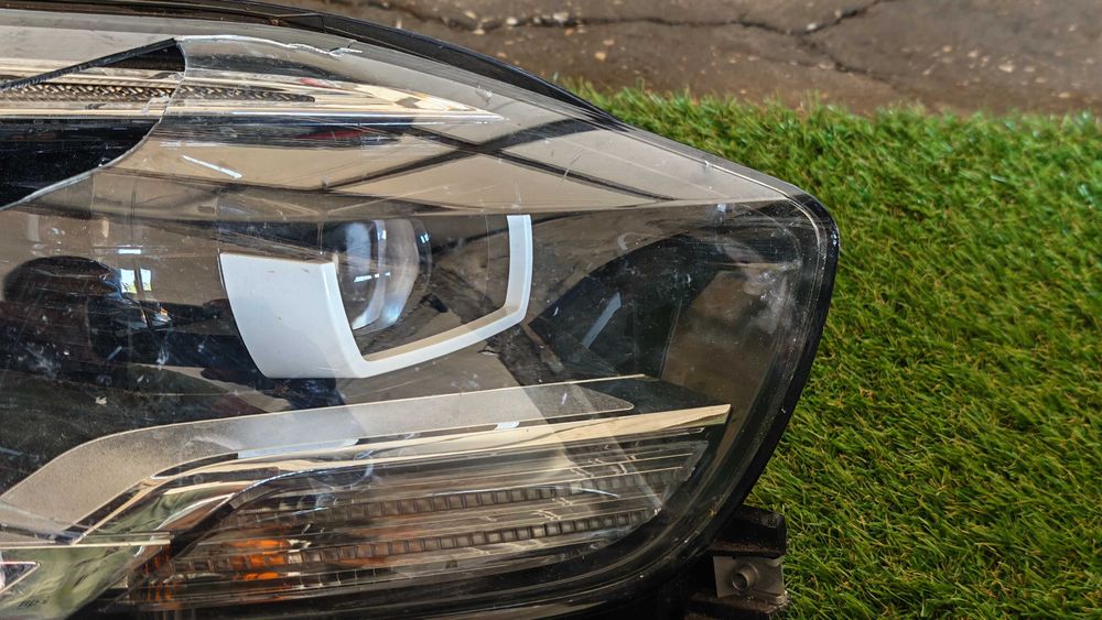Фарове за Renault Scenic / Рено Сценик