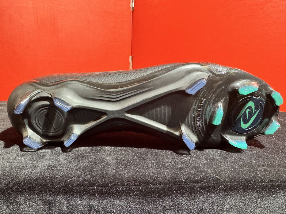 № 45.5,46 оригинални Nike Phantom GX 2 Elite FG Shoemag