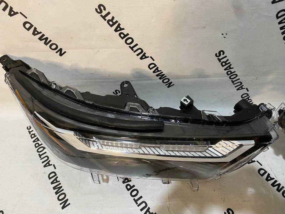 Фара на Rav4 19-24 / Рав4 19-24