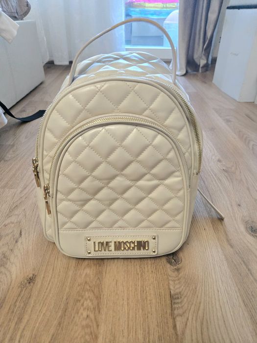 Moschino, Guess раница