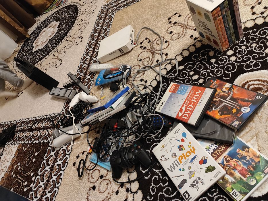 продам пс2, nintendo