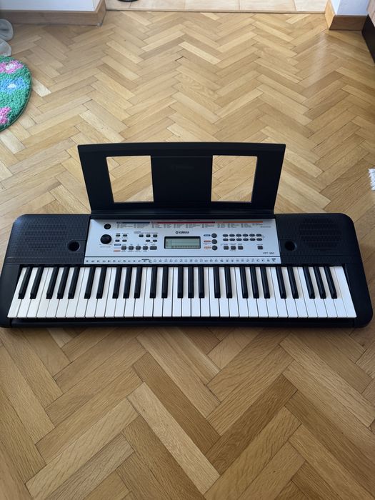 Синтезатор Yamaha YPT-260