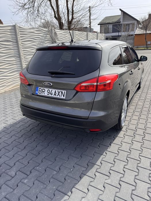 VAND FORD FOCUS3 FACELIFT