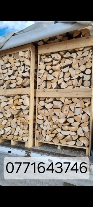 Lemne de foc tăiate si sparte paletizate