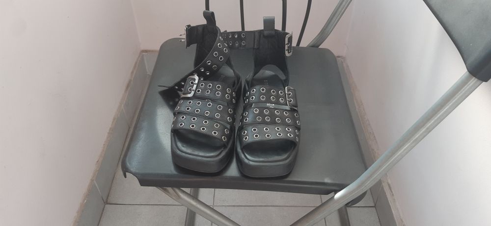 Sandale Enzo Bertini piele naturala mas. 36, livrare provincie gratis