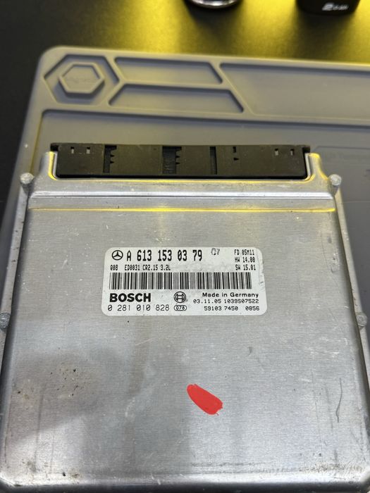 Компютъри ECU Mercedes ED0031 CR2.15