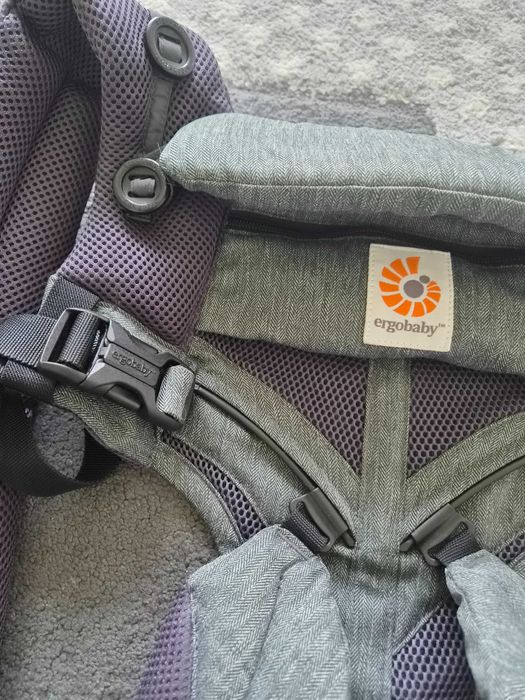 Ergobaby Omni 360