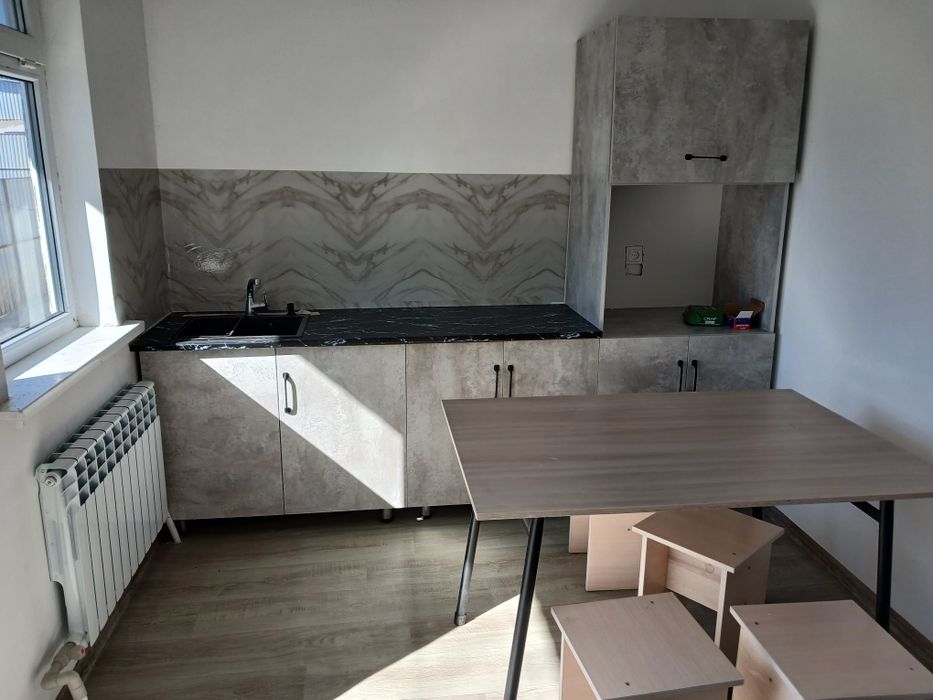 Времянка (екі бөлме) жалға беріледі