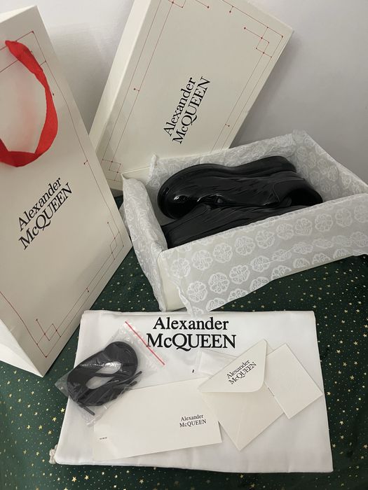 Alexander McQueen Black Lux Gloss