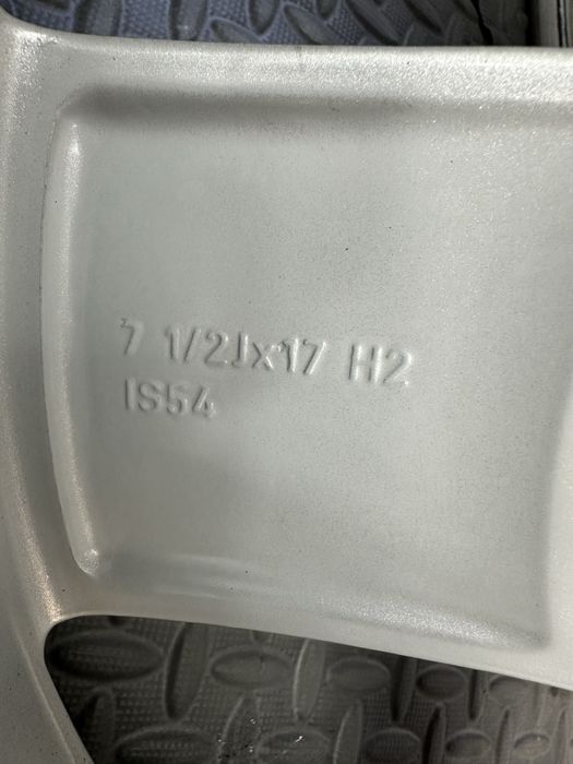 17-цола 5х112 - VW - Golf-Touran-Jetta-Caddy-Eos-Sharan