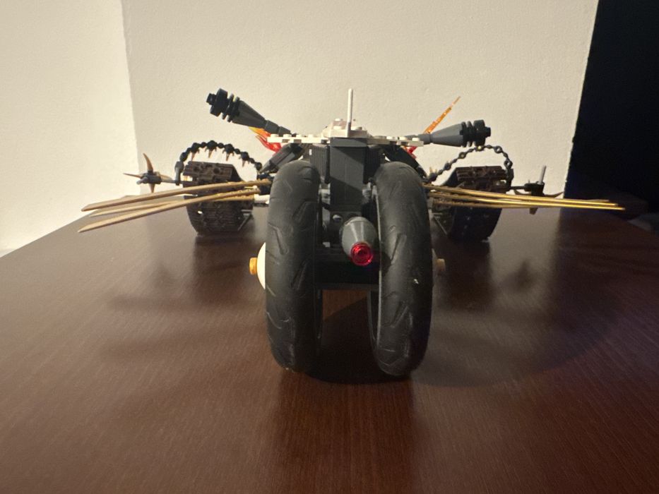 Ninjago Ultra Sonic Raider 2012 9449