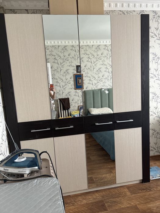 Шифоньер цвет бежевый