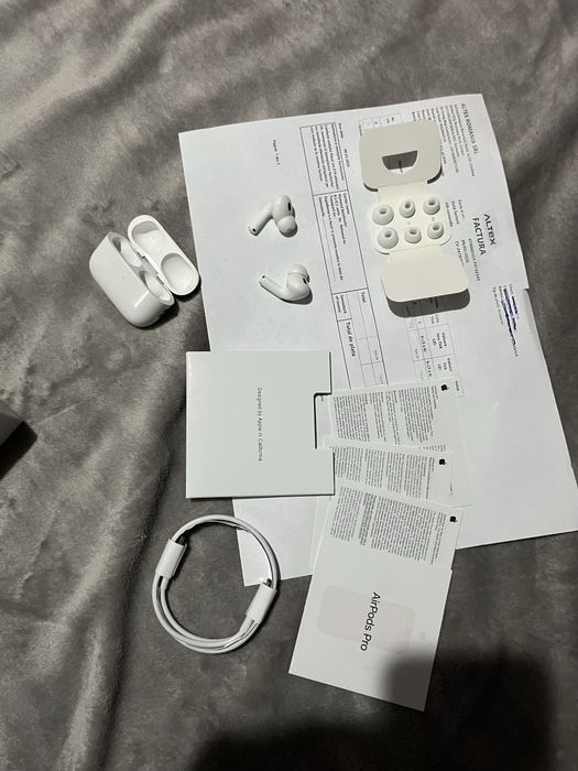 Casti Fara Fir Air Pods pro2 Noi cu factura