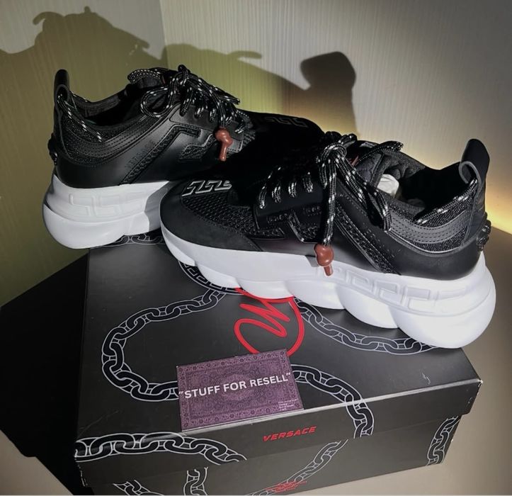 Adidasi versace chain reaction