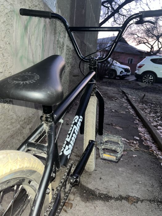 Трюковой велосипед BMX