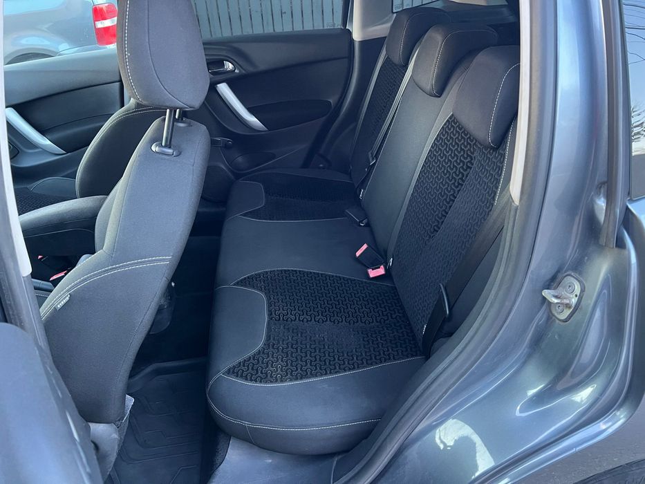 Citroien c3 / 1.6 hdi / euro 5 / an 2012/ schimb