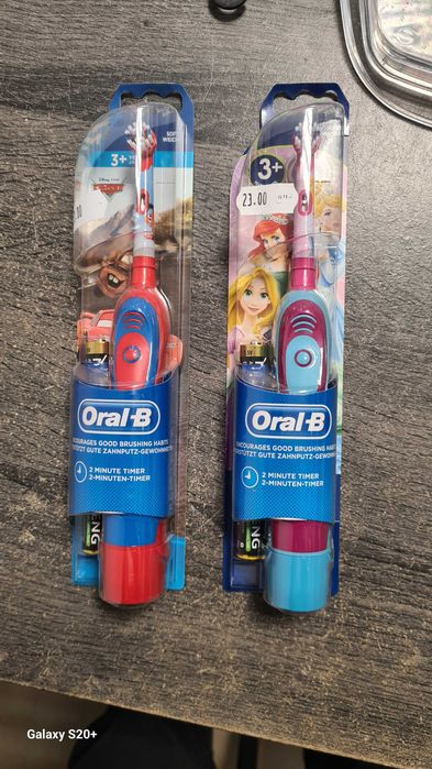 детска четка за зъби oral b