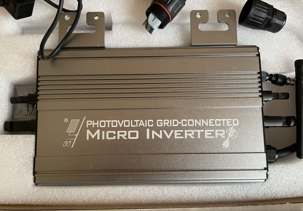 Соларен Микро инвертор с ограничител 1000w