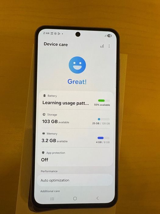 Samsung Galaxy A56 5G- 128GB- 8GB RAM НОВ!