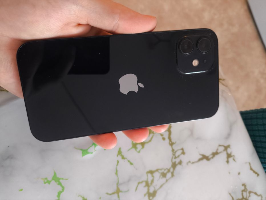 Iphone 12 128gb black.