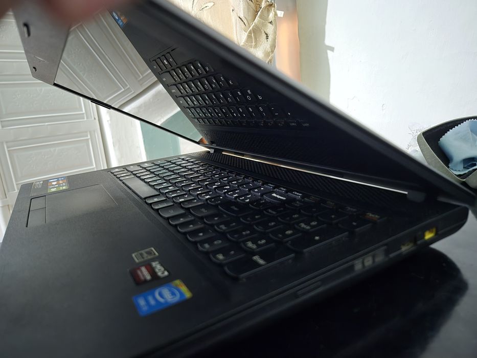 Срочно продаётся ноутбук Lenovo