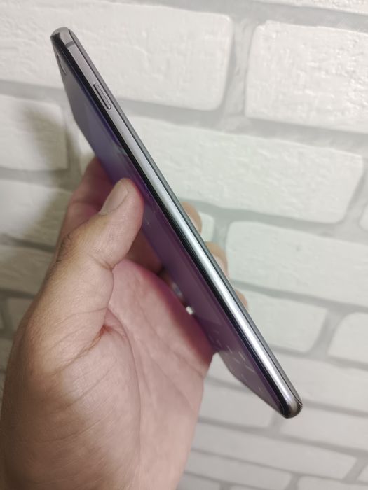 Samsung galaxy S 10 Plus 8/1128GB Vietnam
