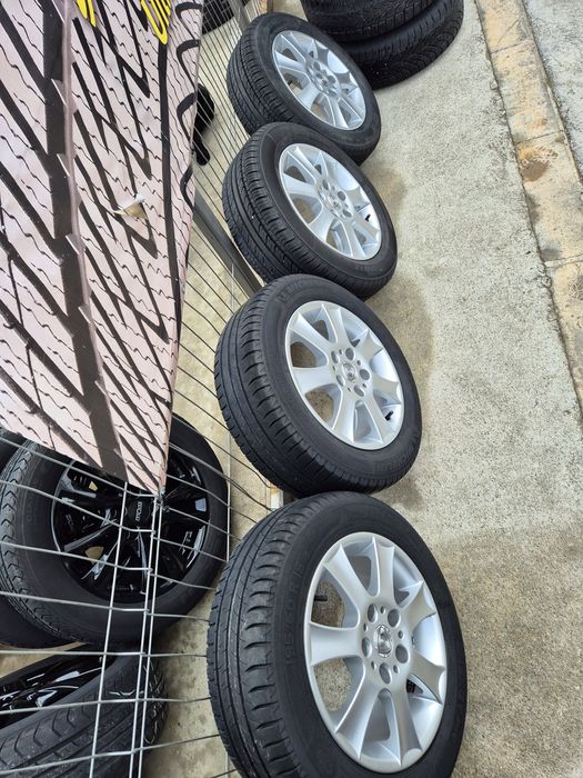 Джанти Aluett 15 цола  5х114,3 6.5j ,et45 195/60/15 Kia  Mazda  Honda