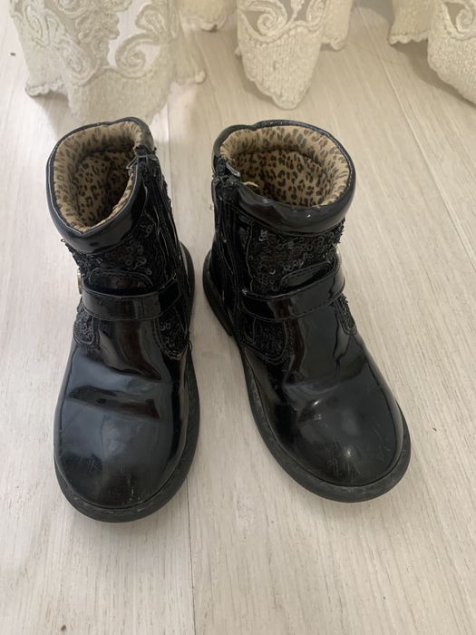 На весну 24 размер обувь доя девочек