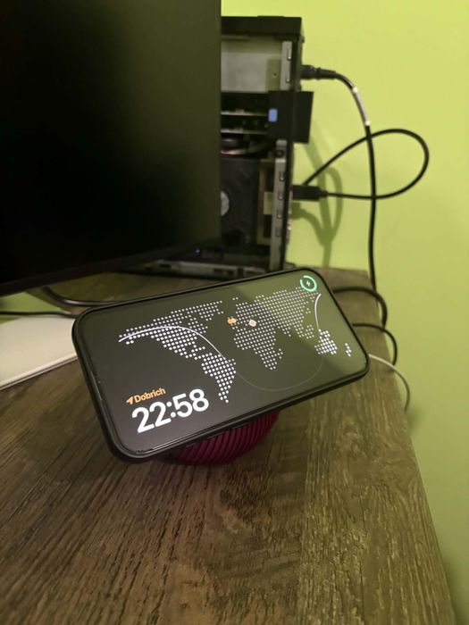 Зарядна станция за Iphone