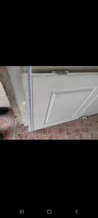 Двери межкомнатные б/у