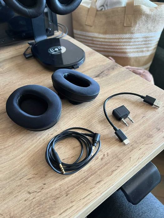 Слушалки Sony WH1000XM3 с Noise Cancelling,Bluetooth + ПОДАРЪК