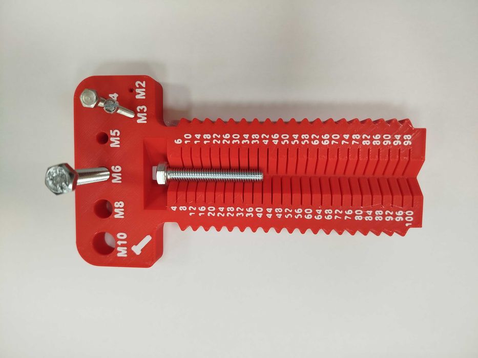 Инструмент за измерване на болтове и шпилки