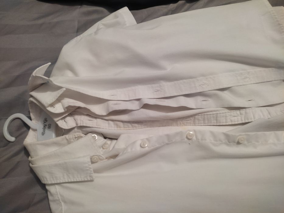 Школьные брюки и рубашки