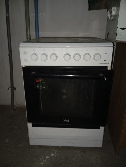 продам электрическую плиту