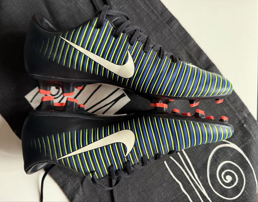 Здравейте, продавам бутонки Mercurial Victory VI FG номер 40.5