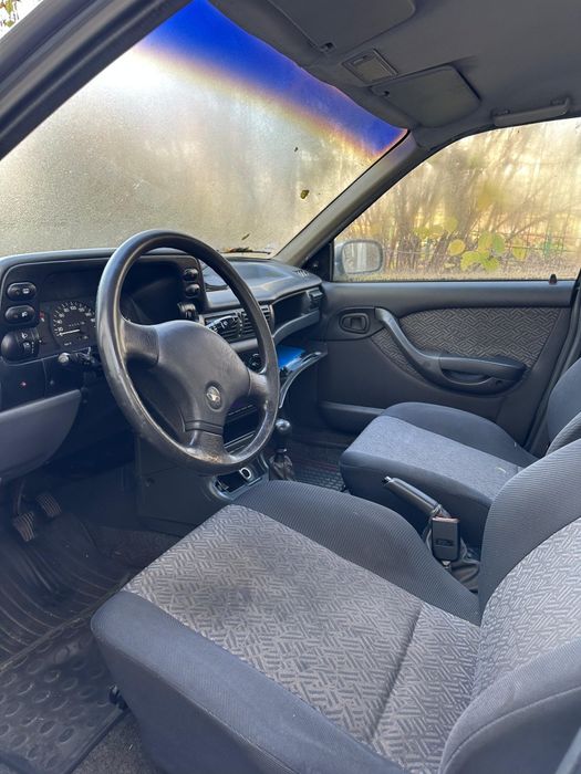 Cielo Executive 1.5 DOHC