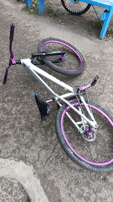 Macoge dirt bike