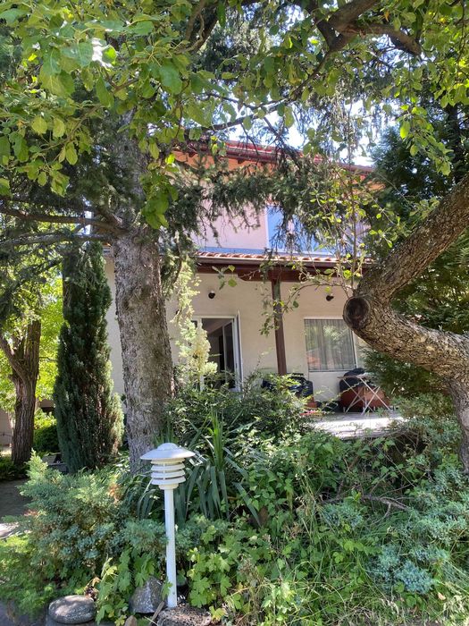 Дава се под наем Къща в София, Симеоново - 220 кв.м за 2400 € - Снимка #16