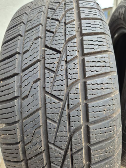 Anvelope all sezon 215/60/16